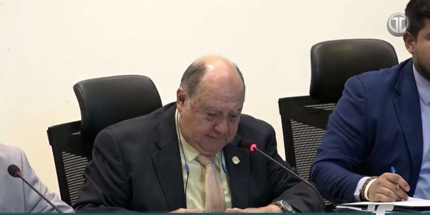 Comisión de Salud se reúne con el presidente Mulino para analizar el futuro de las reformas a la CSS.
