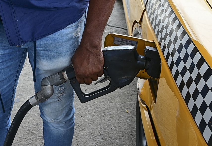 Presidente Cortizo dice que se evalúan alternativas para estabilizar costo del combustible