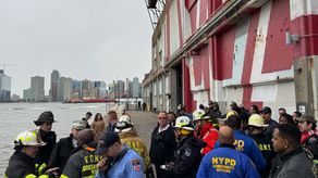 Seis muertos en accidente de helicóptero en el río Hudson de Nueva York