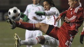 Jamaica confirma a su técnico por otro partido