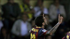 {alttext(,Alves admite que no le gusta mucho la etiqueta #somostodosmacacos)}