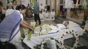 Sepelio de la hermana Nirmala