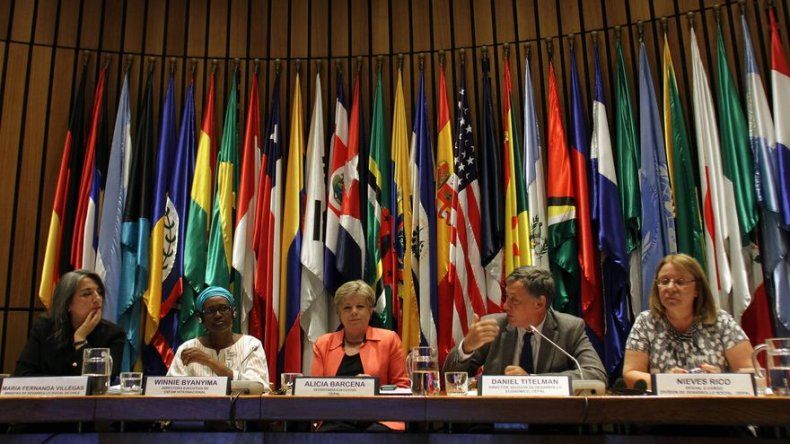 OXFAM y CEPAL urgen a hacer del sistema fiscal herramienta contra desigualdad