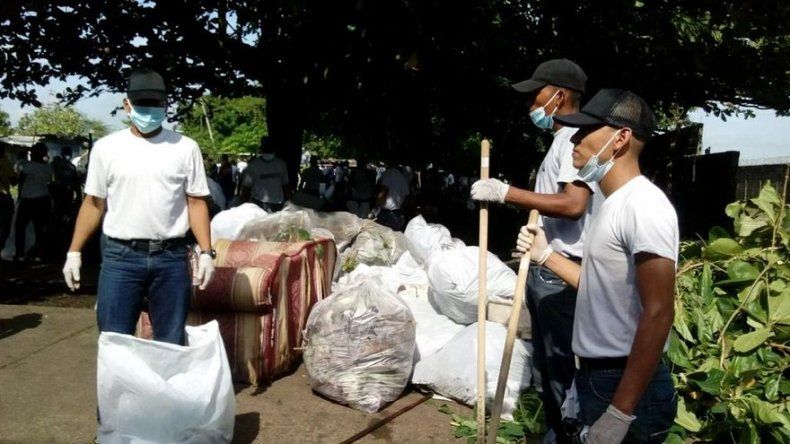 Realizan jornada de limpieza en Colón