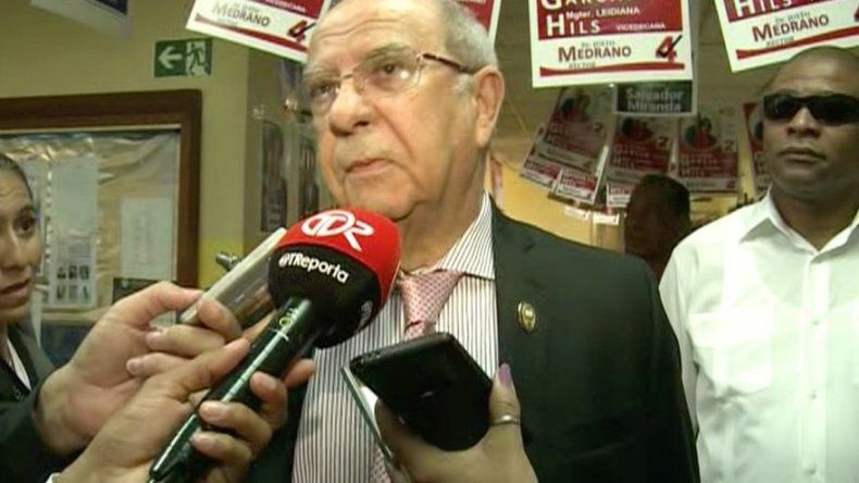 Que no gaste pólvora en gallinazo, le dice rector García de Paredes a Contralor