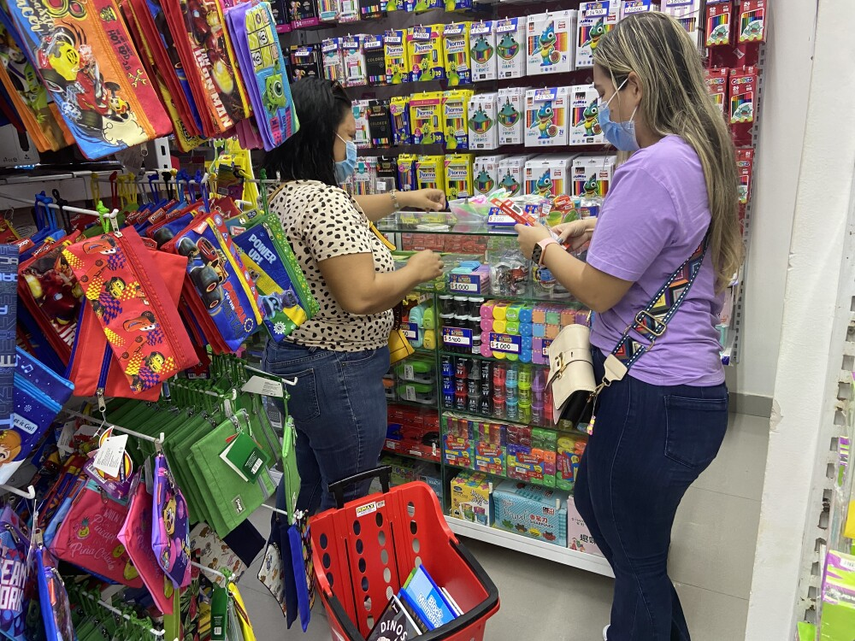 Acodeco: inicia operativo para verificar precios de útiles escolares