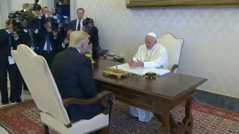 “Nos viene bien la paz”, dice Trump tras reunión con el papa