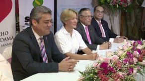 Minsa inicia campaña de detección temprana del cáncer de mama y próstata