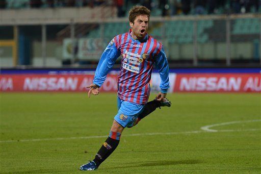 Con dos goles de Gómez Catania gana 3-1 al Udinese