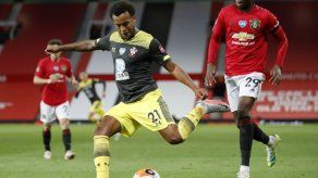 Southampton empata al Manchester United en el último minuto