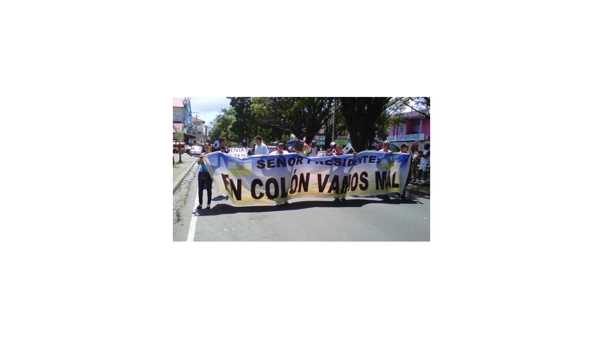 En memoria de menor asesinado, marcha luctuosa recorre Colón