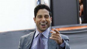 Abuela de Adam Rodriguez quedó horrorizada al verlo desnudo