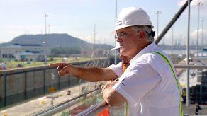 Canal de Panamá alerta que su calificación de riesgo depende de su autonomía Canal de Panamá alerta que su calificación de riesgo depende de su autonomía