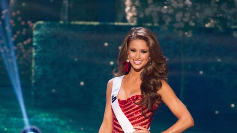 Miss Universo: nuevas amigas, incontables vestidos, 1 corona
