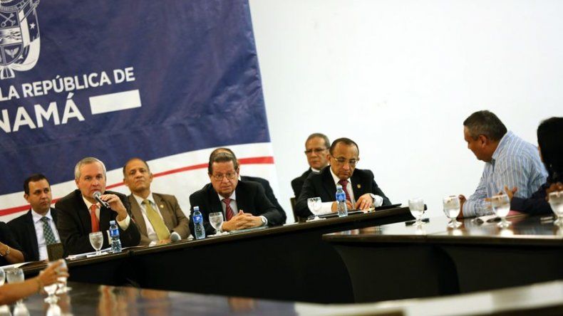Fracasa diálogo entre Gobierno y gremios docentes, mantienen huelga de 72 horas
