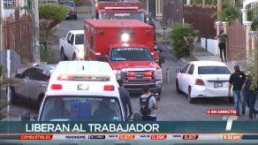 Luego de más de cinco horas liberan a hombre atrapado bajo tierra