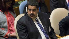 Maduro insistirá en Arabia Saudí en fijar banda de precios petroleros