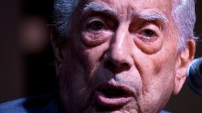Mario Vargas Llosa