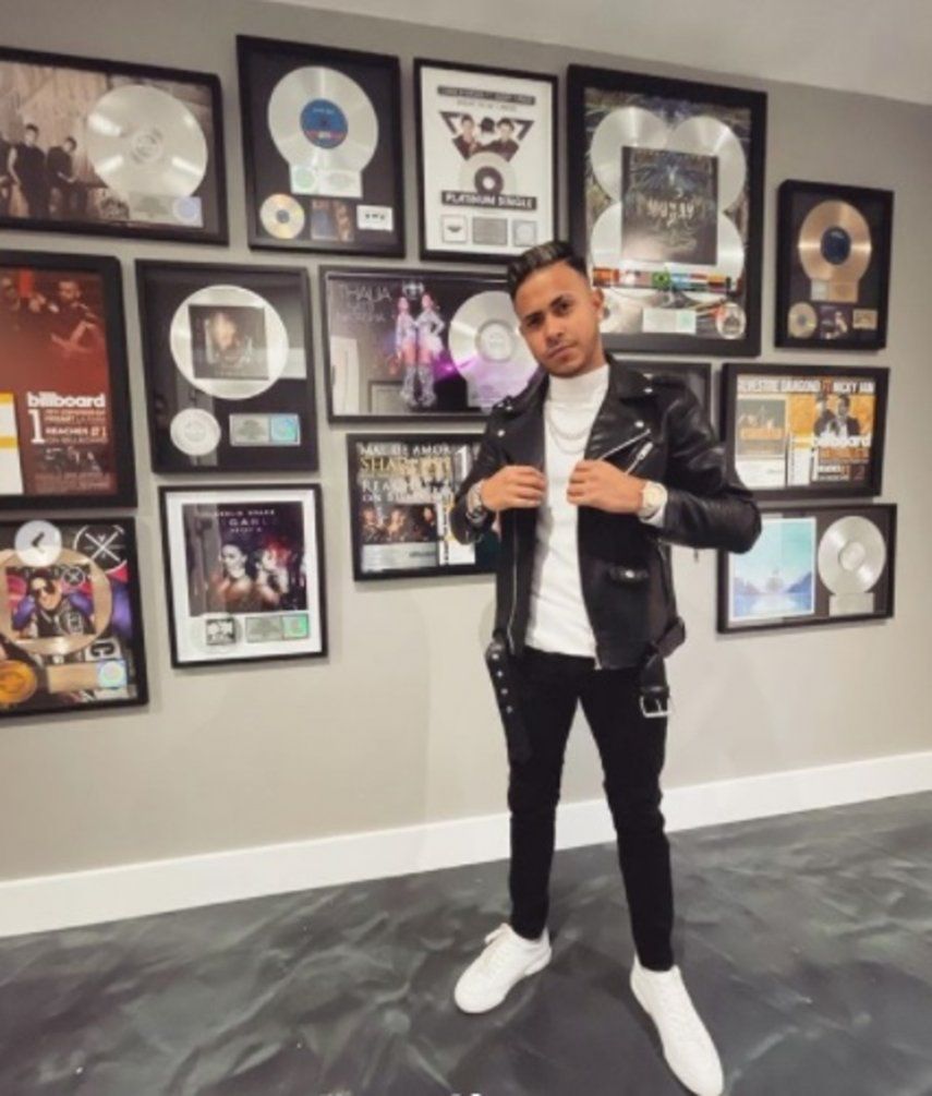 Universal Music firma a artista panameño Ulian
