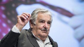 Mujica llamó a mejorar integración energética en Sudamérica