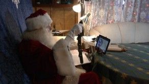 Papá Noel cambia el trineo por las videoconferencias
