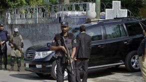 Encausan a ex presidente de Pakistán por asesinato