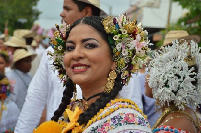 Desfile de las Mil Polleras 2020