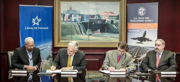 ACP y EEUU firman acuerdo para construir terminal de gas licuado
