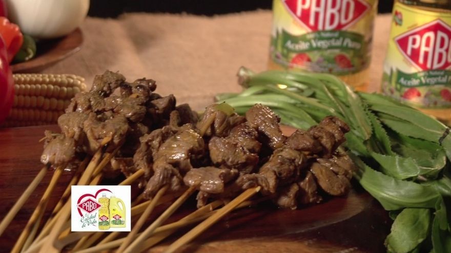 Carne en palito, un clásico del toldo