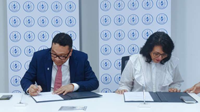 CSS y Colegio Médico firman convenio para elevar calidad