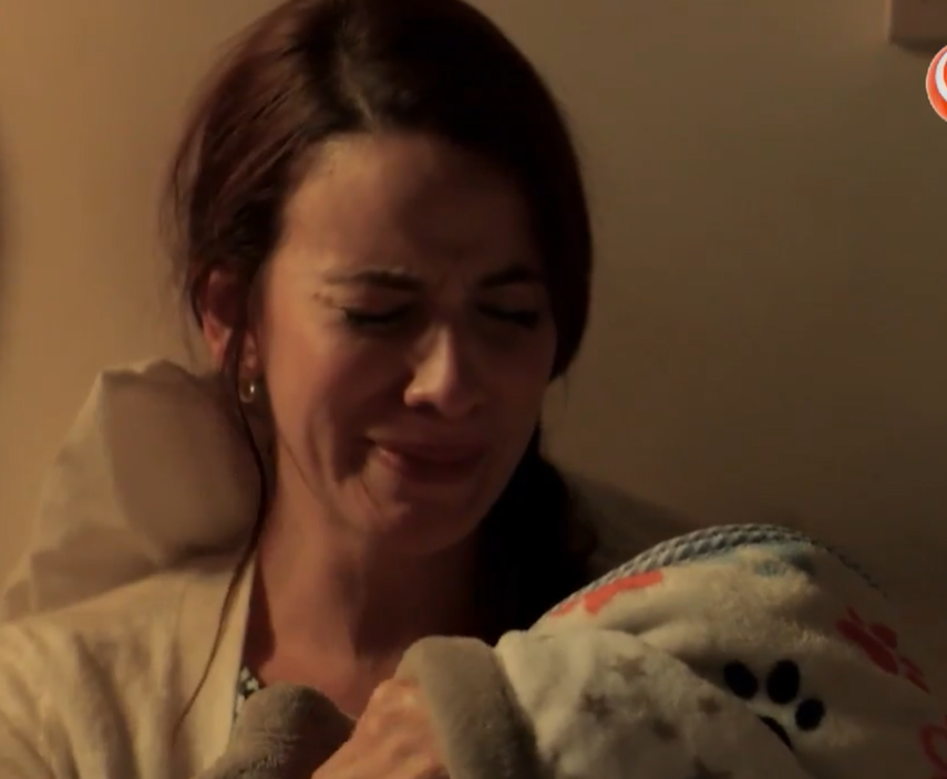 CAFÉ CON AROMA DE MUJER | Gaviota está muy triste