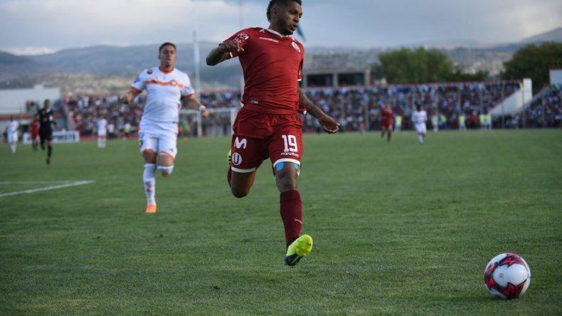 Negrito Quintero se reencuentra con el gol tras volver de su lesión