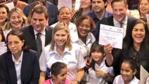 Profesores de Panamá Bilingüe serán los abanderados en desfile del 3 de noviembre