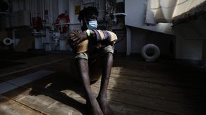 Para algunos, especialmente migrantes árabes, el calvario terminó sin detención siempre que pudieran pagar en Libia.