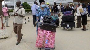 Japón evacúa a sus 24 cooperantes de África Occidental por el ébola