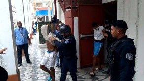 Bajo detención provisional implicados en robo y violación de turistas en Colón