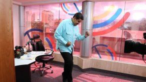 Nicolás Maduro lanza programa de radio dedicado a la salsa