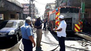 Se registra incendio en caserón en Colón