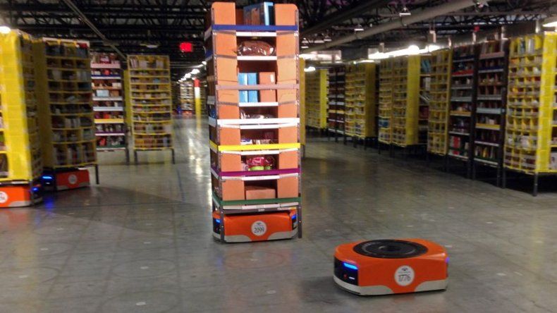 Listo para trabajar ejército de robots de Amazon