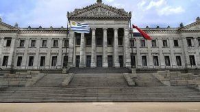 Senado uruguayo aprueba crear una comisión para investigar papeles de Mossack Fonseca