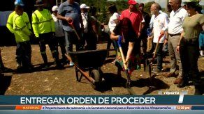 Entregan orden de proceder para mercado municipal en Panamá Norte