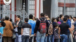 Venezolanos deberán ingresar con pasaporte a Perú tras nuevo fallo judicial
