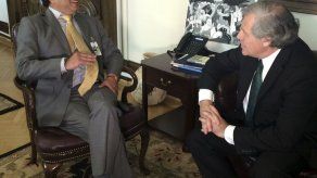 Petro pide a OEA mayor vigilancia electoral en Colombia