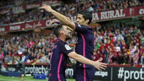 Luis Suárez responde al Madrid y mantiene al Barsa a tiro