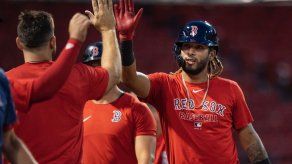 Jonathan Araúz ahora estará con los Orioles de Baltimore