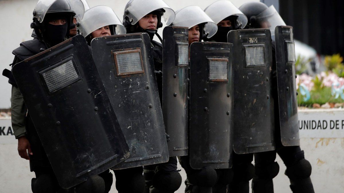 Policía Nacional condena agresión a uno de sus agentes