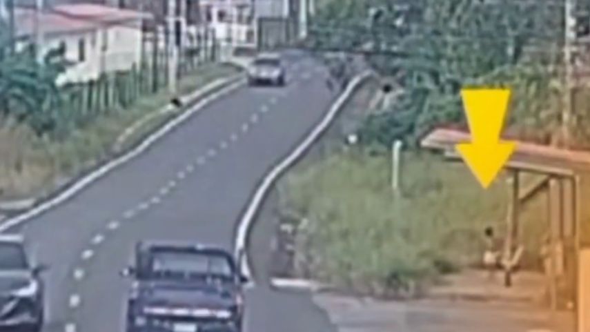 Detectan a menor de cuatro años deambulando solo en Playa Leona