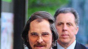 Christian Bale necesita a su mujer para trabajar