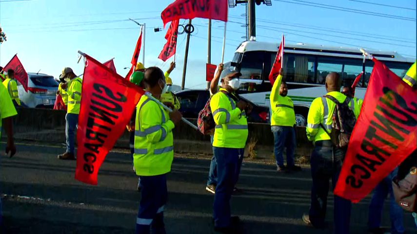 Los obreros de la construcción en Panamá amenazan con una huelga nacional en solicitud de un aumento del salario a la Capac.