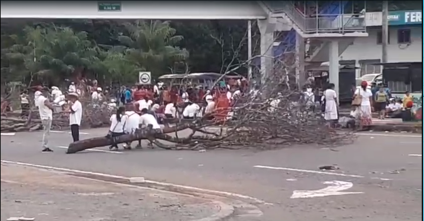Policía detiene conductor que atropelló a manifestante que protestaba en rechazo al contrato con Minera Panamá.